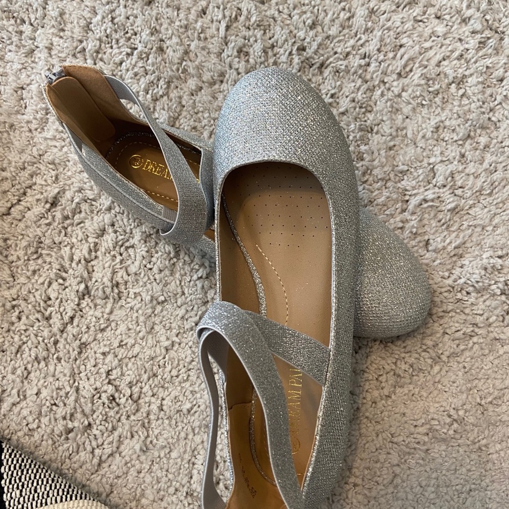 Dream Paris shoes size 8.5